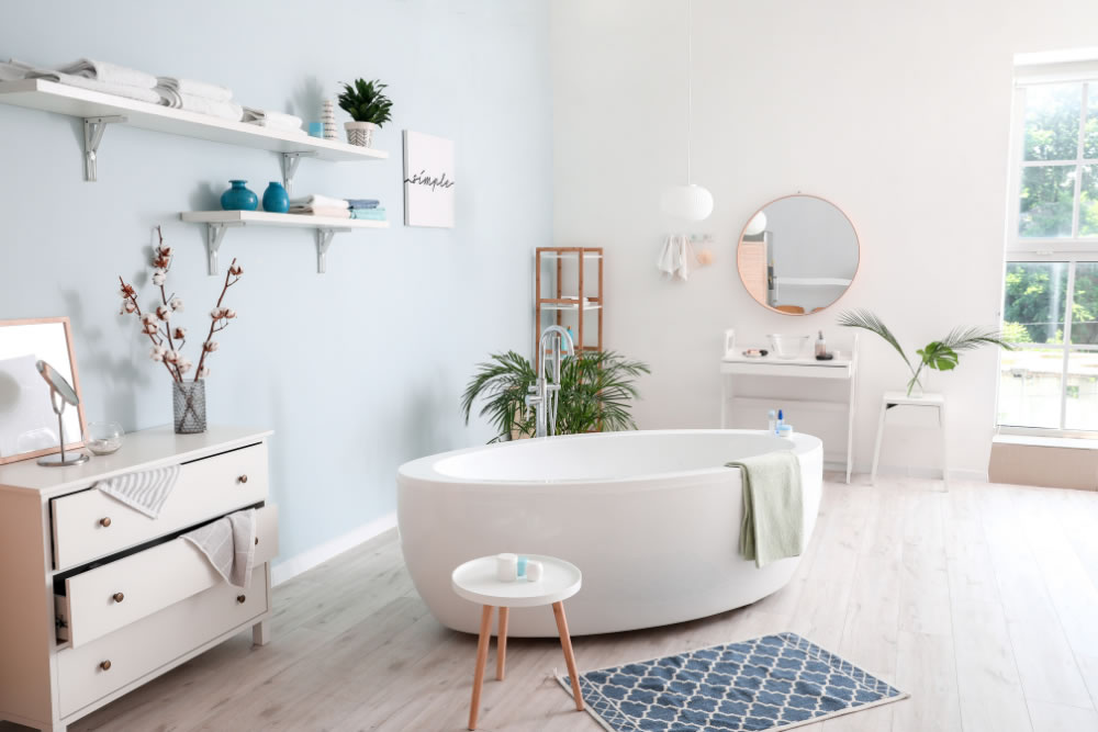 coastal home interior bathroom