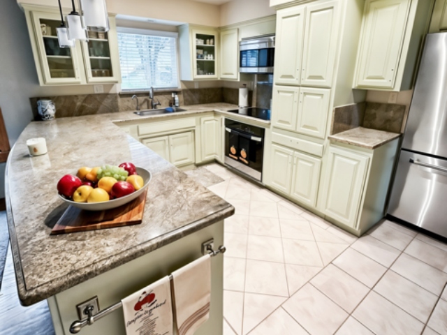 Cabinet Painting Service Image